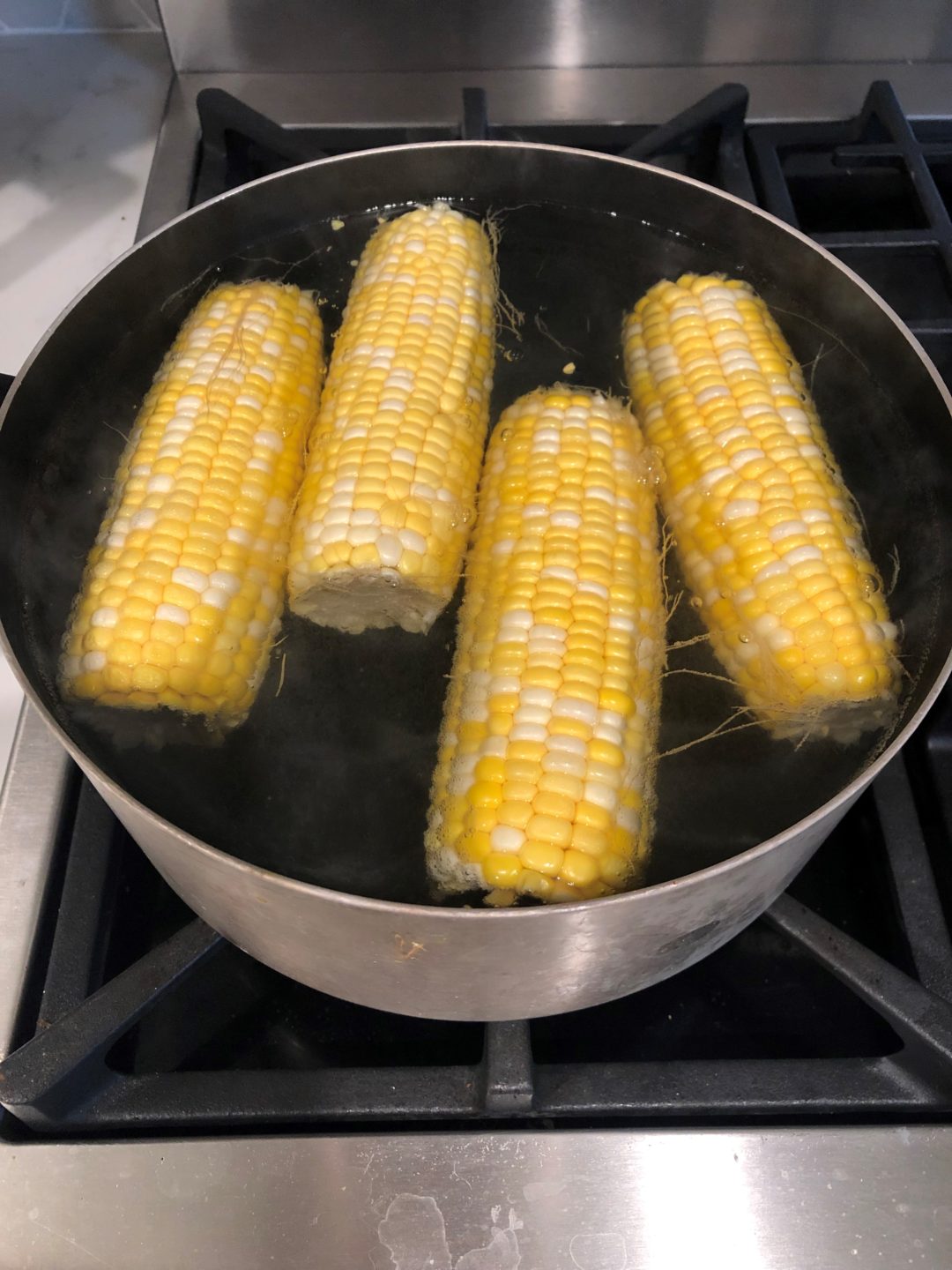 Boiling corn on the cob Fit Fab Fodmap
